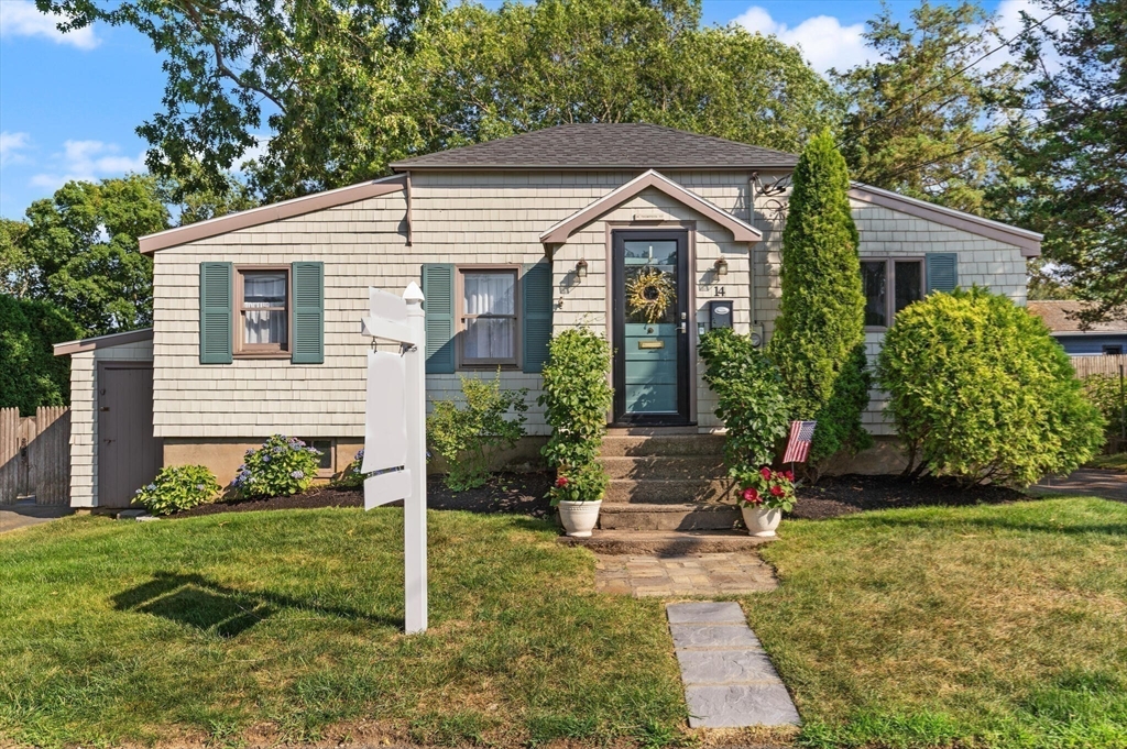 14 Thompson Road Beverly, MA 01915 - Photo 34 of 41 Gallery Image 34