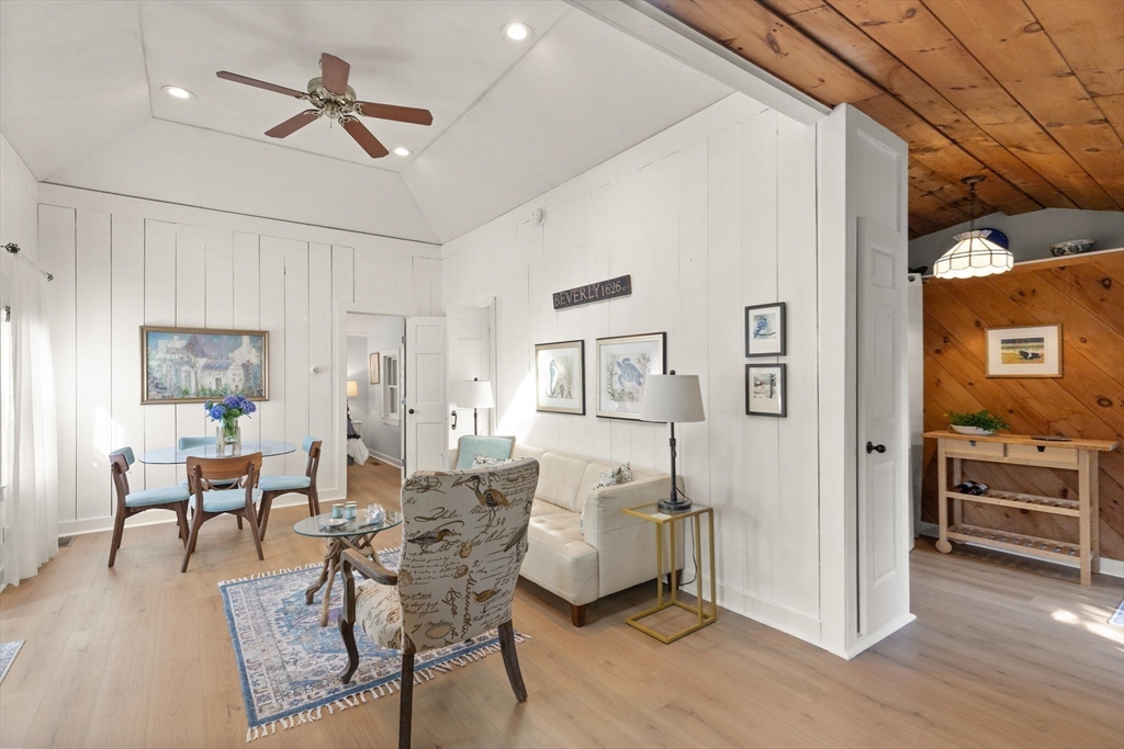 14 Thompson Road Beverly, MA 01915 - Photo 7 of 41 Gallery Image 7
