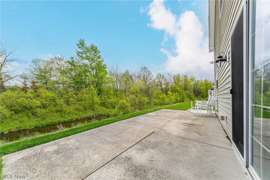 8708 Wakefield Run North Ridgeville, OH 44039 - Photo 37 of 42