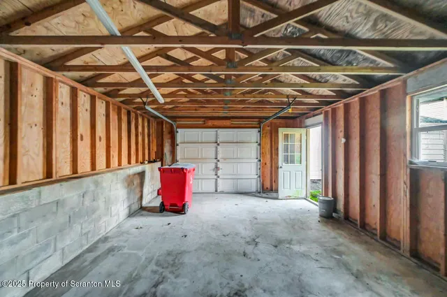 $139,995 | 76 Lunny Court, Carbondale, PA 18407