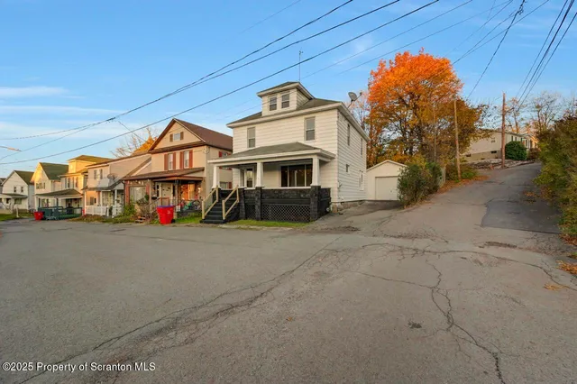 $139,995 | 76 Lunny Court, Carbondale, PA 18407