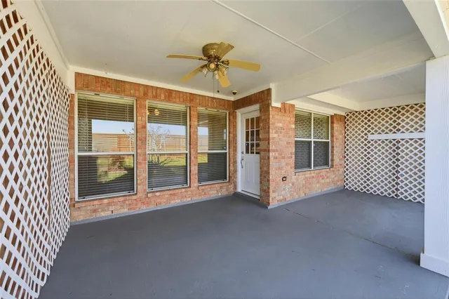 $2,599 | 421 Kingfisher Lane, Arlington, TX 76002