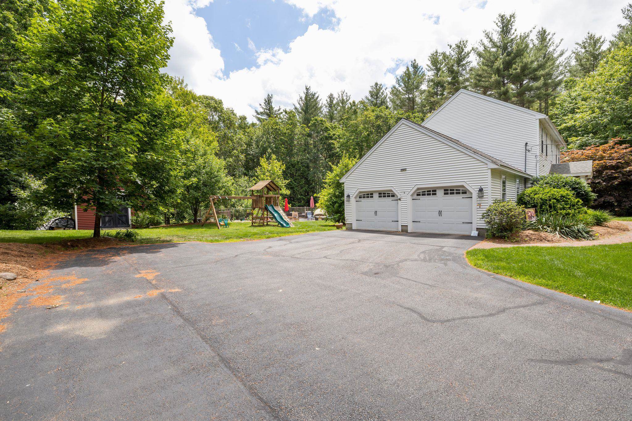 17 Pigeon Hill Road Brookline, NH 03033 - Photo 2 of 40
