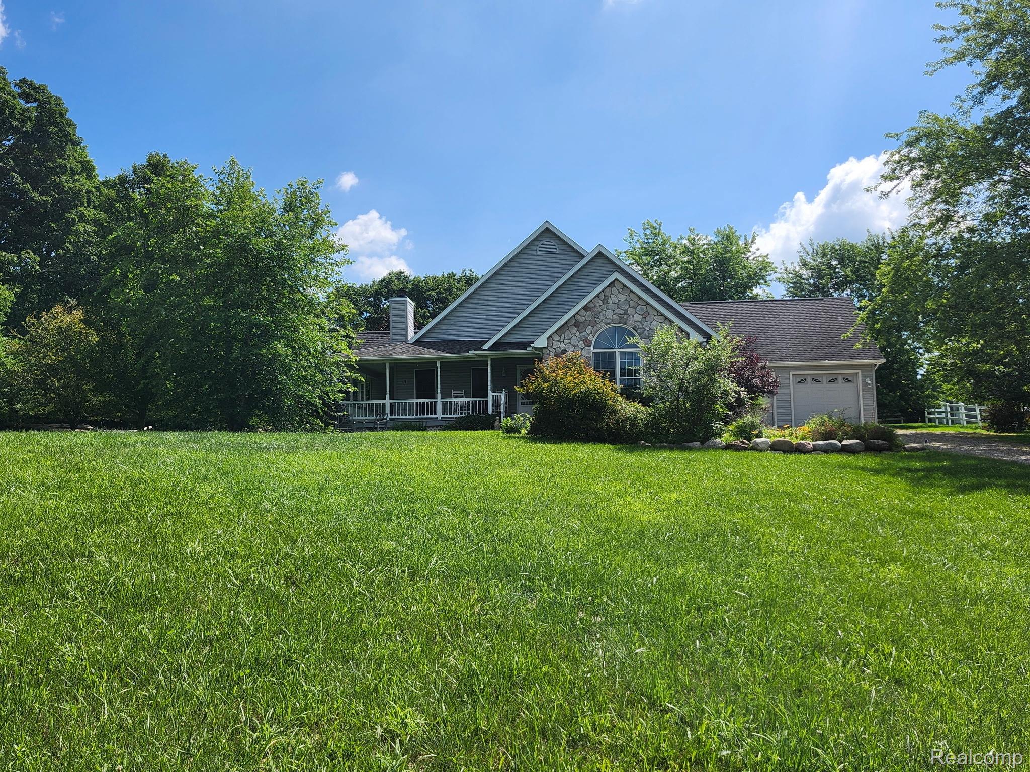 80442 Wood Ridge Lane Romeo, MI 48065 - Photo 1 of 41 6917938602987432828.JPG
