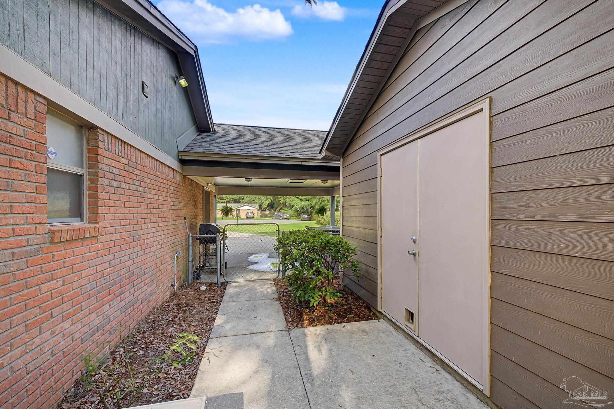 5601 Windermere Trace Pace, FL 32571 - Photo 51 of 69