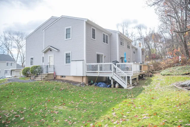 $414,900 | 12 Eagle Rock Hill, Unit 12, Bethel, CT 06801