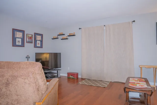 $414,900 | 12 Eagle Rock Hill, Unit 12, Bethel, CT 06801