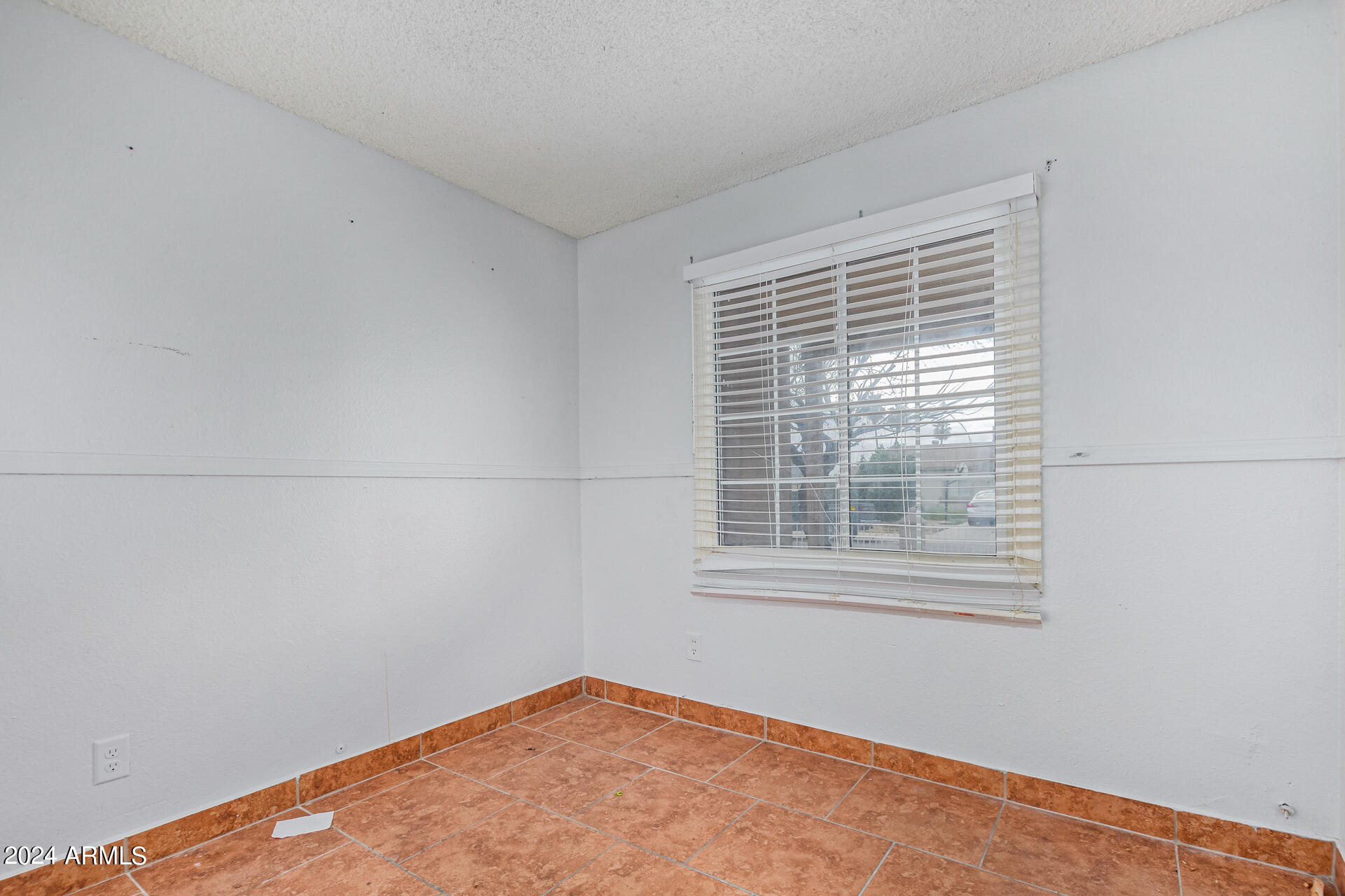6842 West Berkeley Road Phoenix, AZ 85035 - Photo 19 of 29 18 - Berkeley