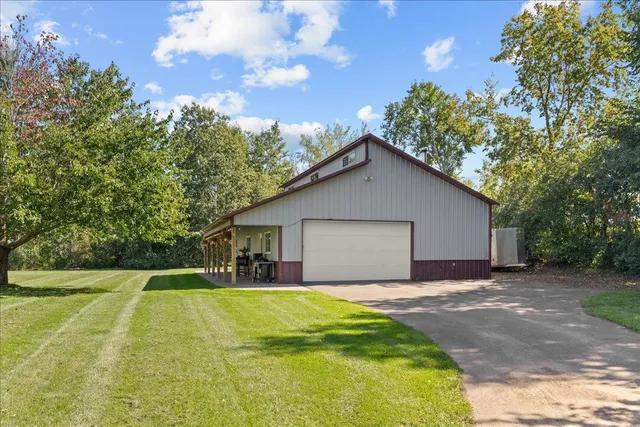 $775,000 | 667 Red Maple Lane, Hudson, WI 54016