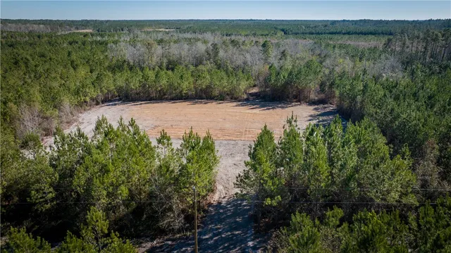 $279,900 | 952 Boots Harrison Road, Hortense, GA 31543