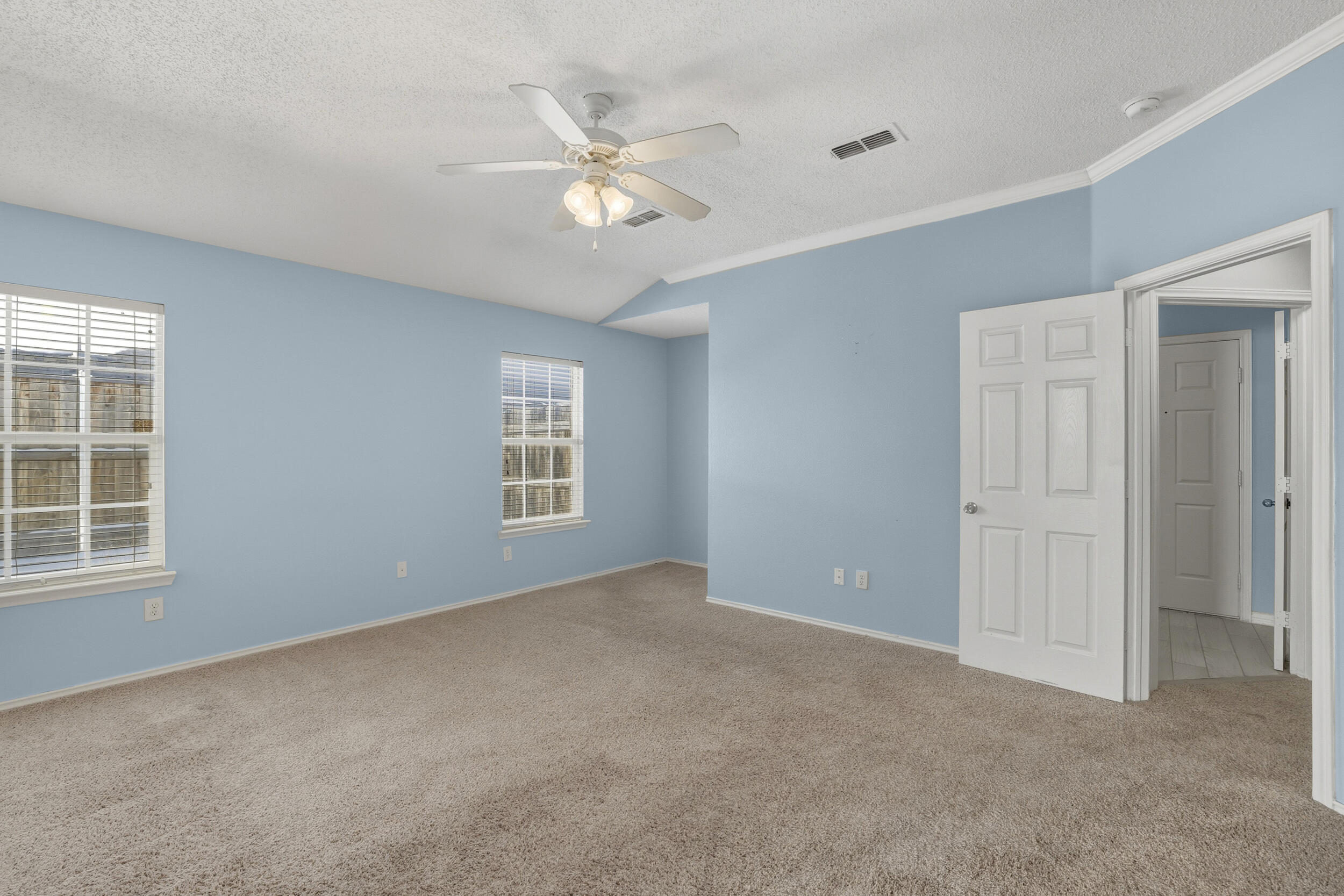 5801 94th Street Lubbock, TX 79424 - Photo 16 of 33 24__mg_8640