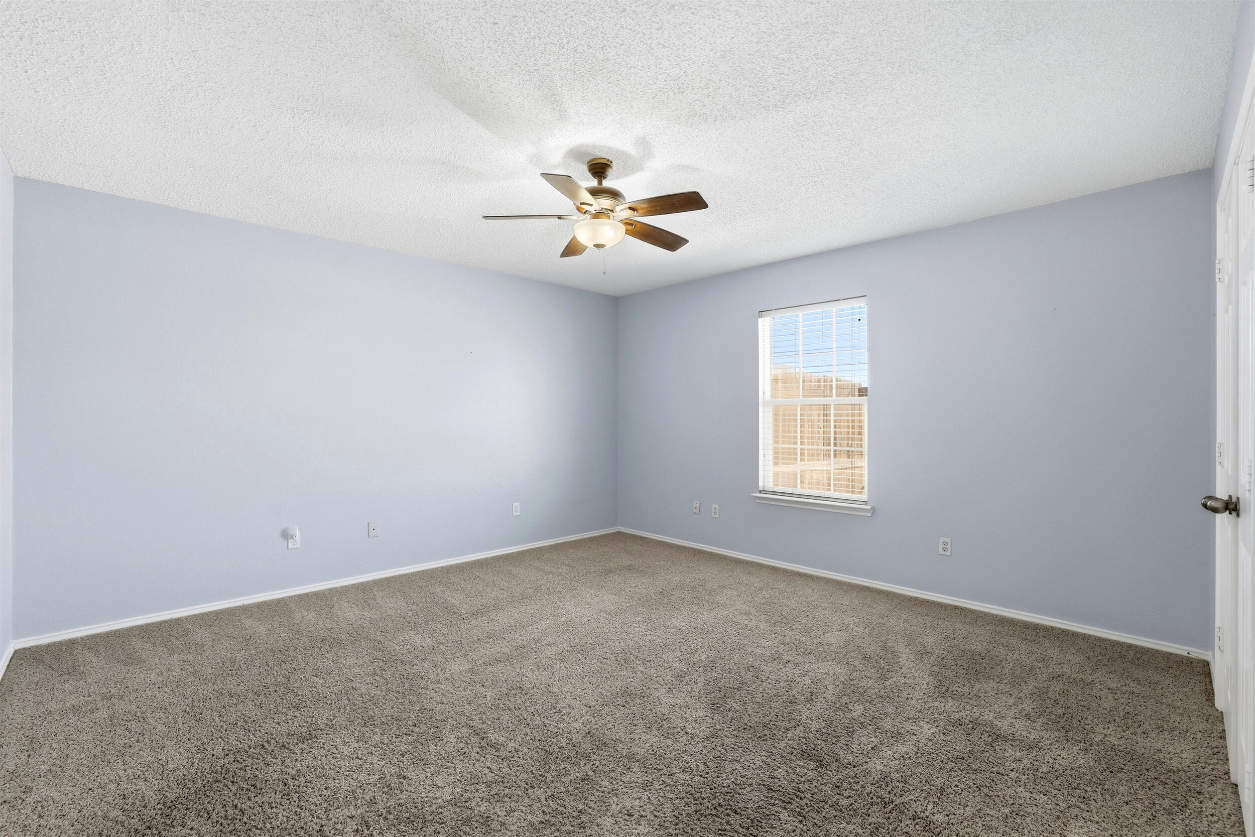 5801 94th Street Lubbock, TX 79424 - Photo 21 of 33 31_guestbedroom_4
