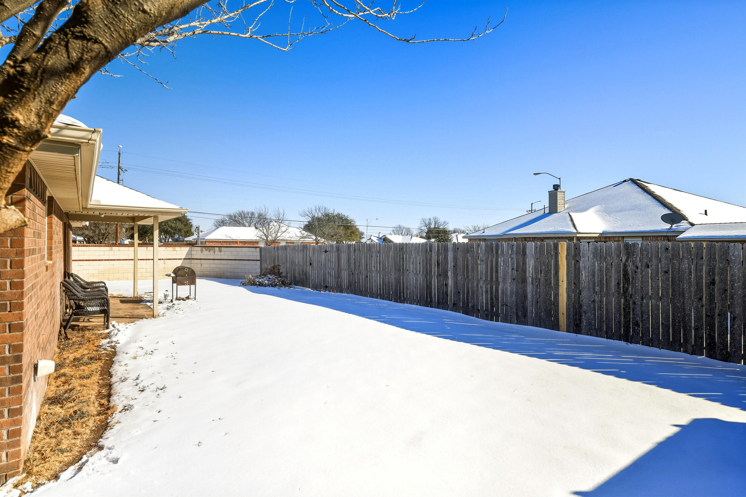 5801 94th Street Lubbock, TX 79424 - Photo 29 of 33 39_backyard_2
