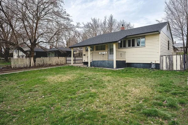 $330,000 | 3617 East Grace Avenue, Spokane, WA 99217