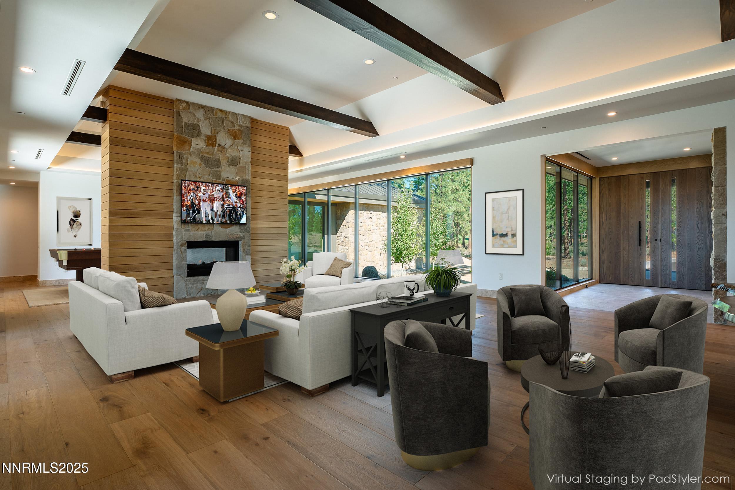 177 Tor Court Carson City, NV 89705 - Photo 8 of 40 17556924283_living12