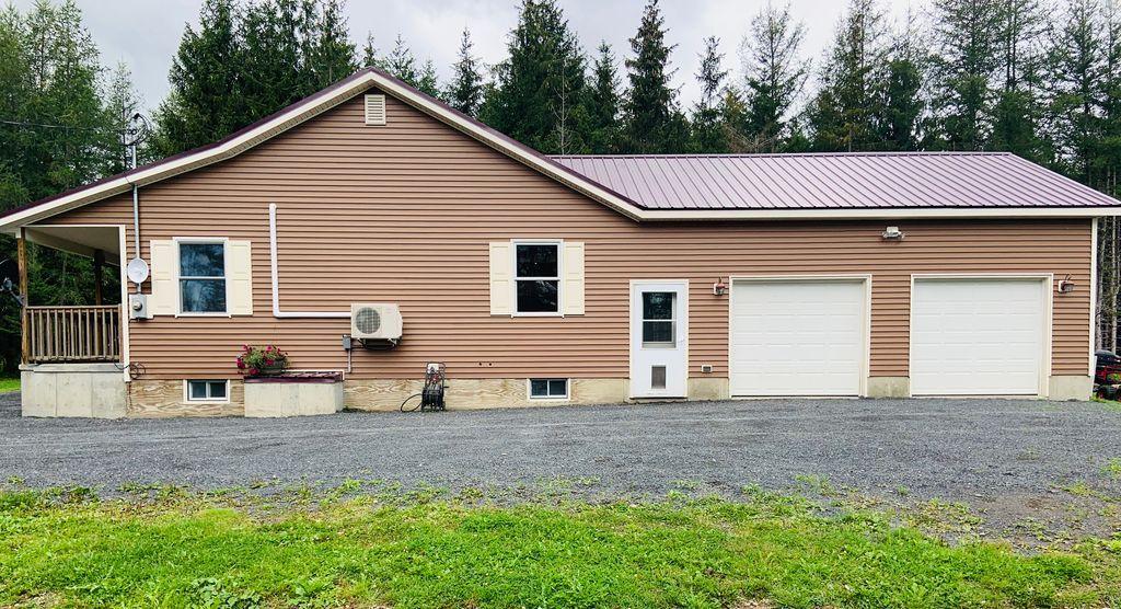 162 Mahany Road Easton, ME 04740 - Photo 3 of 18 ISf8z89kudld351000000000