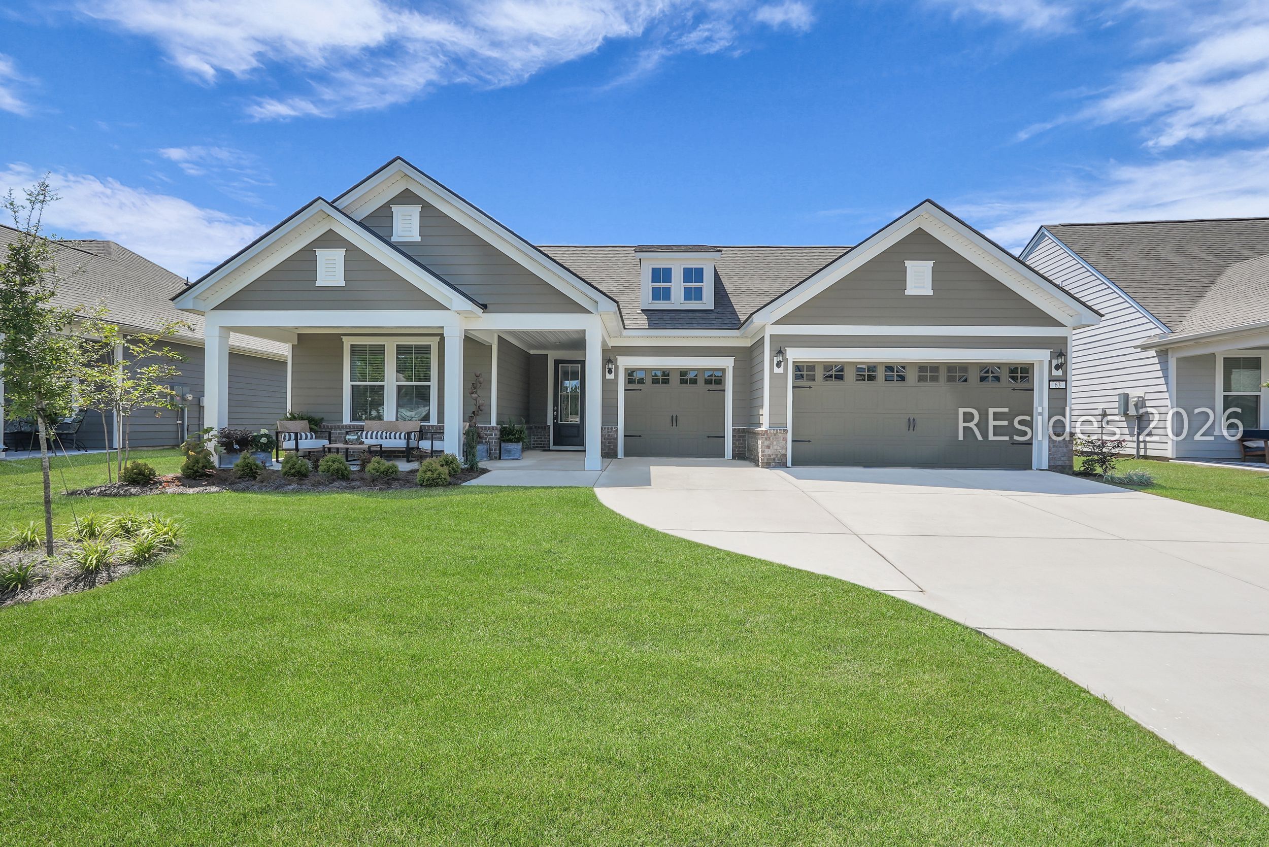 63 Sweetpea Lane Bluffton, SC 29909 - Photo 2 of 93