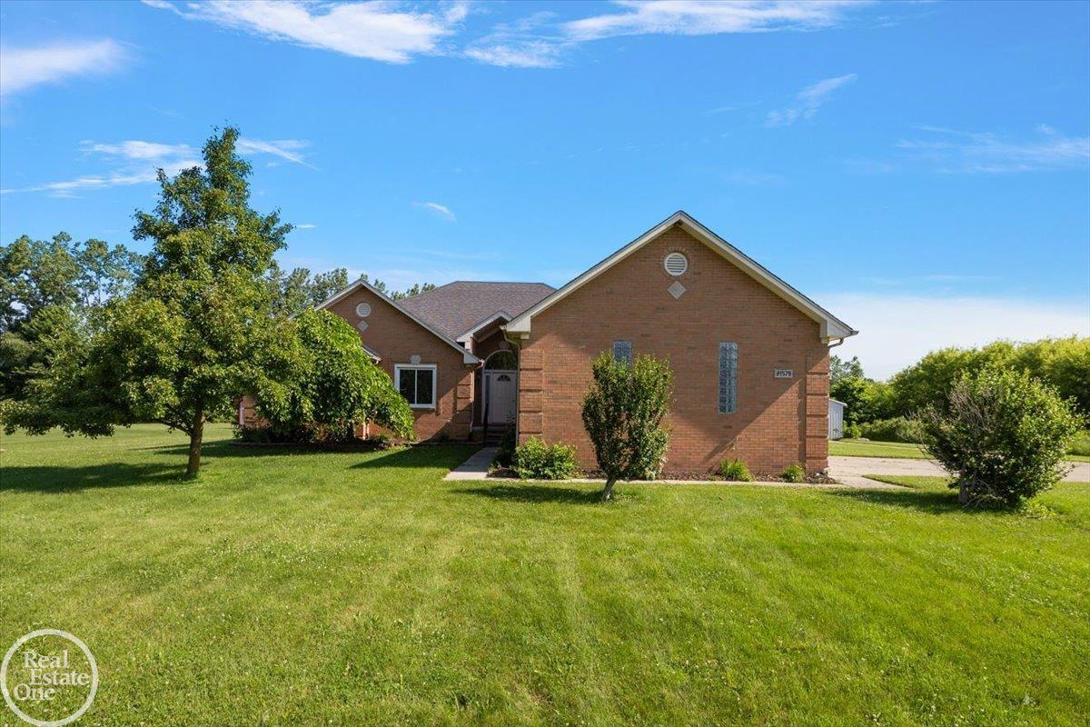 21579 34 Mile Road Armada, MI 48005 - Photo 2 of 46 50180566-f9666e3e-7a96-42ac-a7c0-799b2b3f5e5b.JPG