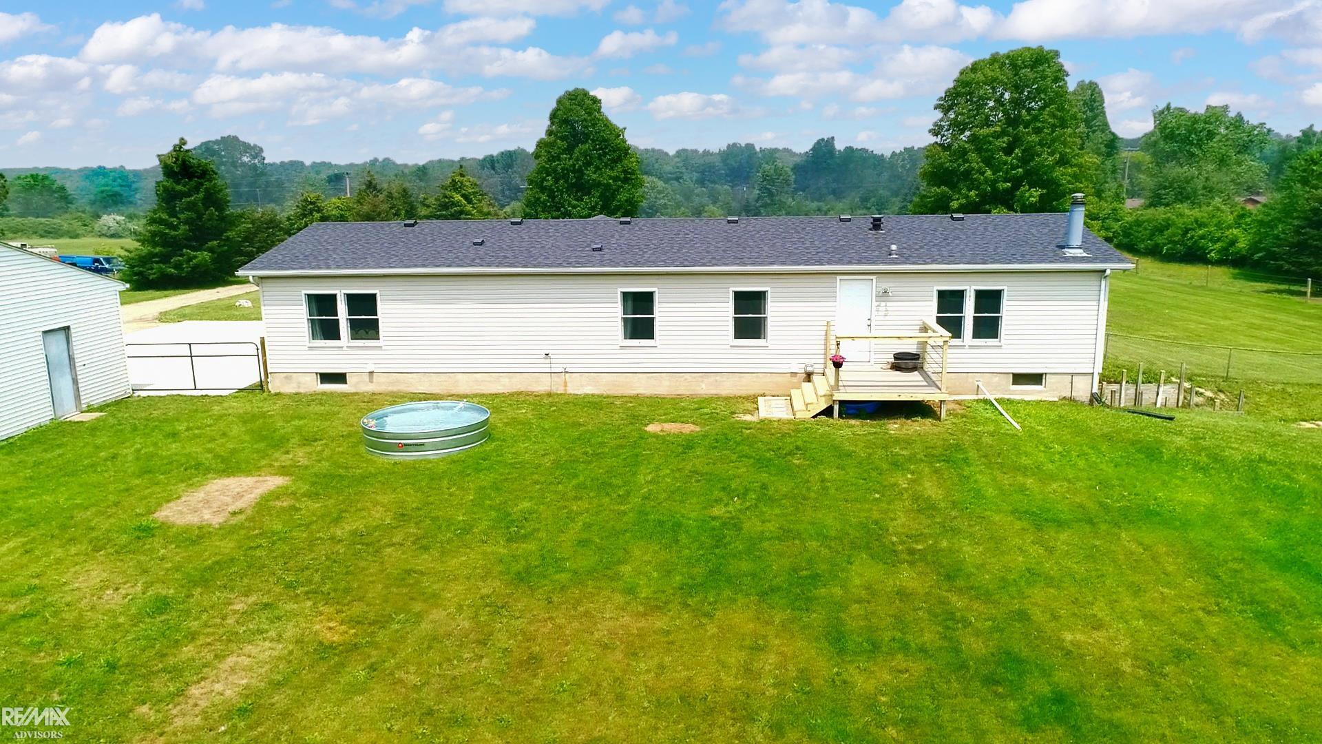 4377 Genesee Road Lapeer, MI 48446 - Photo 10 of 45