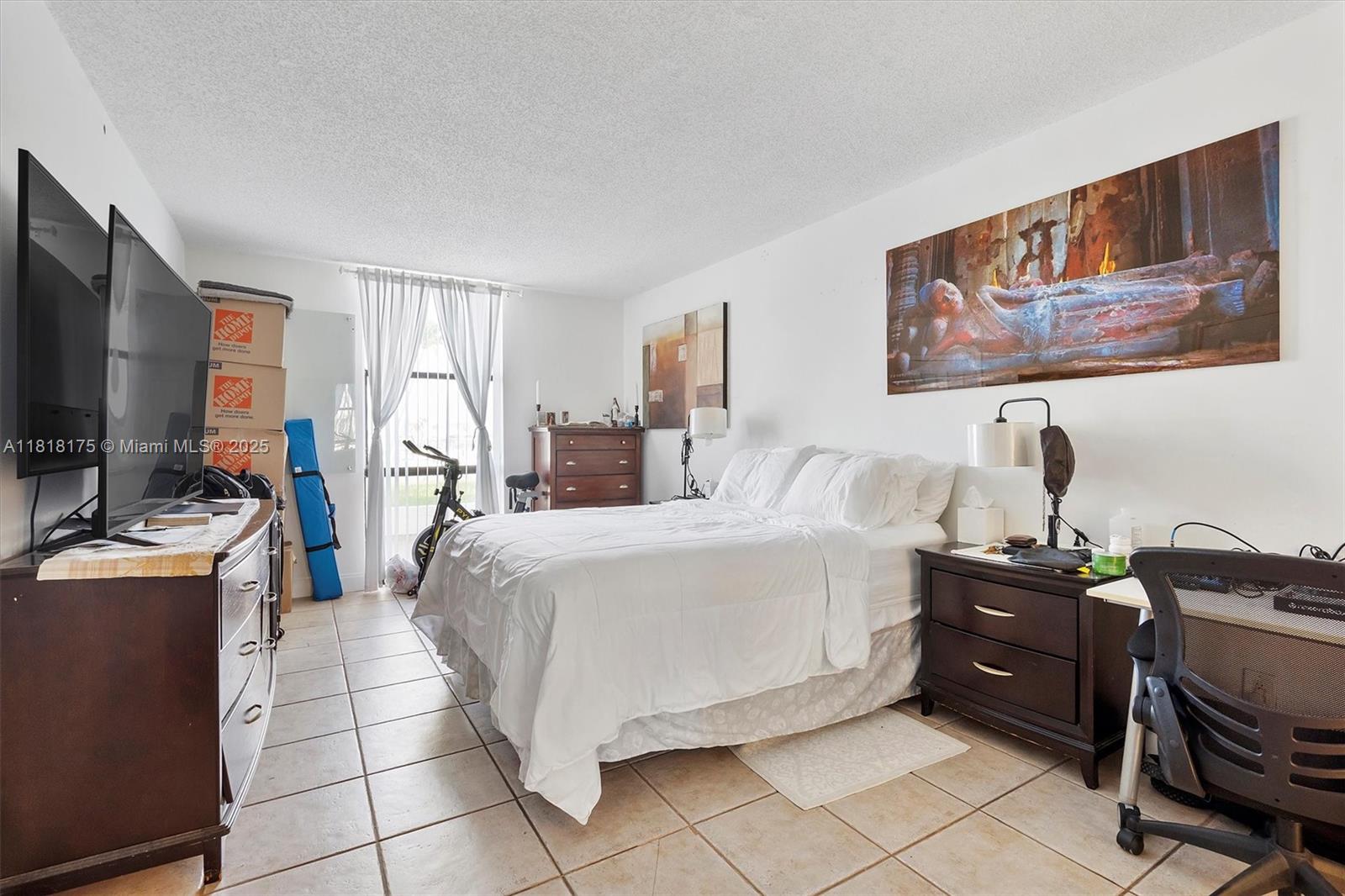13499 Biscayne Boulevard, Unit 406 North Miami, FL 33181 - Photo 9 of 11