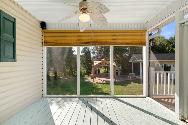 en empty room with windows