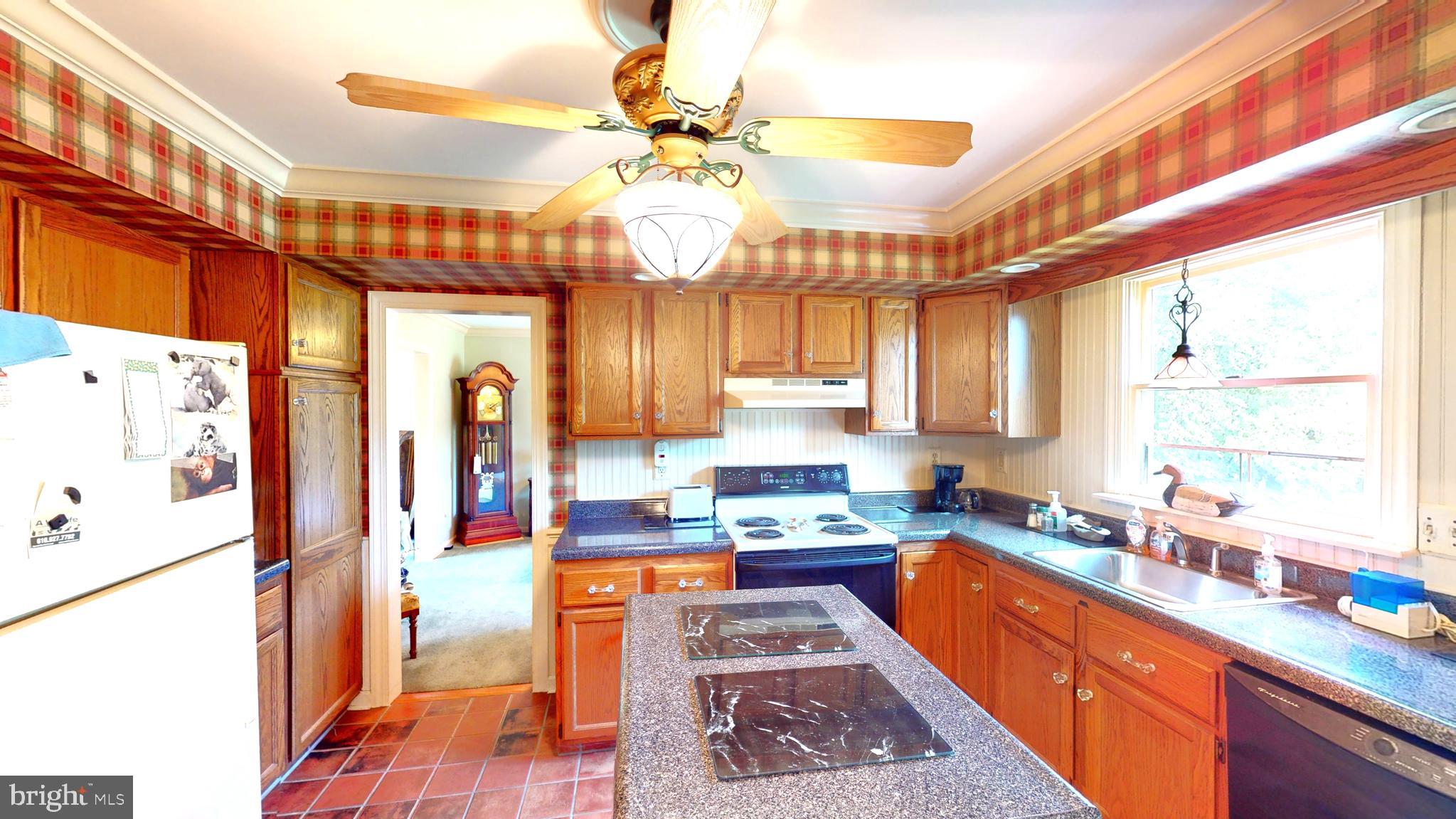 12 Beverly Road Perkasie, PA 18944 - Photo 16 of 56