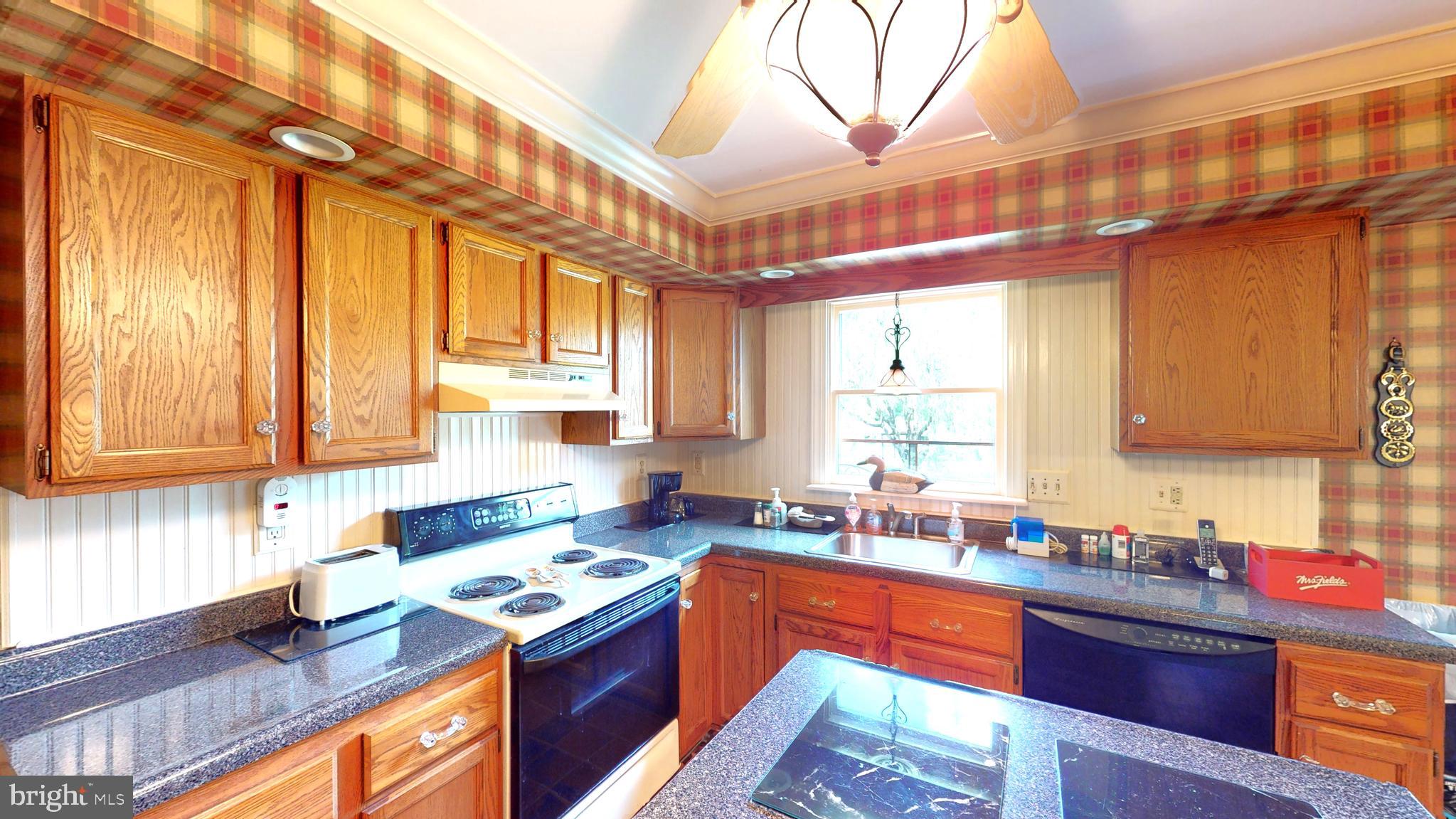 12 Beverly Road Perkasie, PA 18944 - Photo 17 of 56