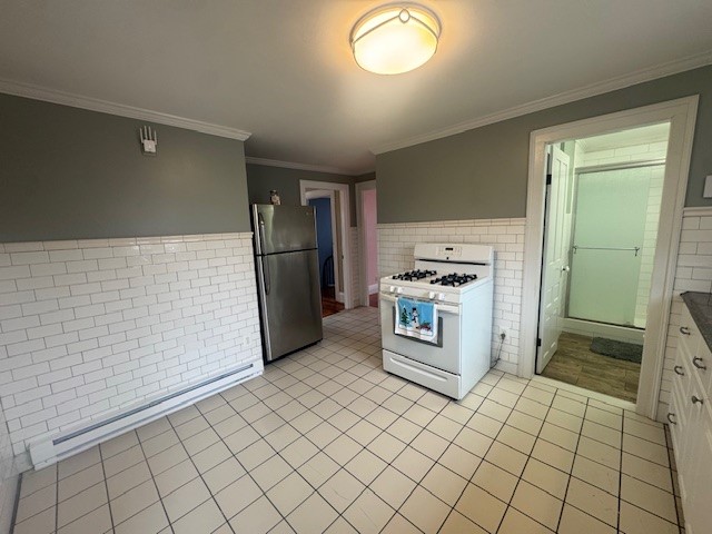 52 Manning Street Warren, RI 02885 - Photo 11 of 21