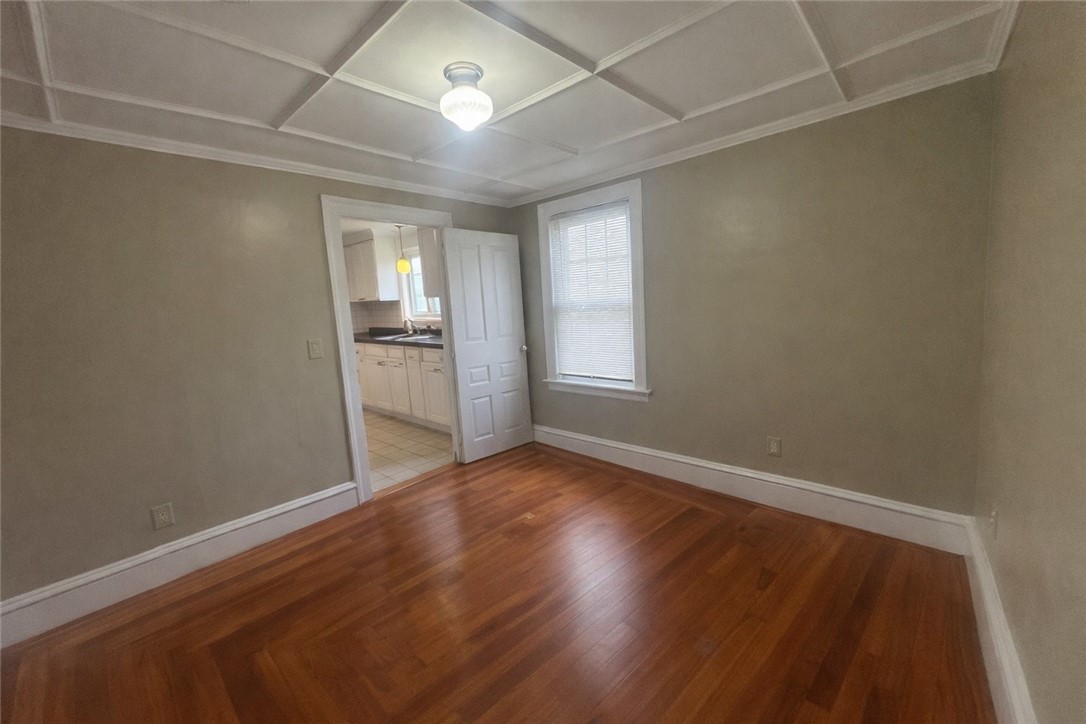 52 Manning Street Warren, RI 02885 - Photo 10 of 21