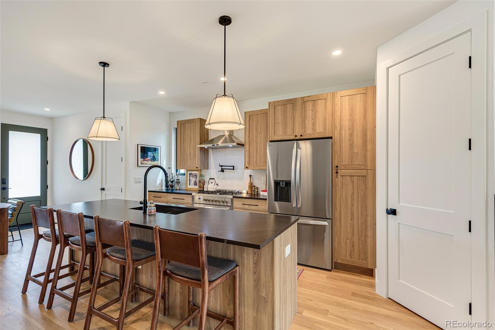 2453 Chase Street Edgewater, CO 80214 - Photo 10 of 50