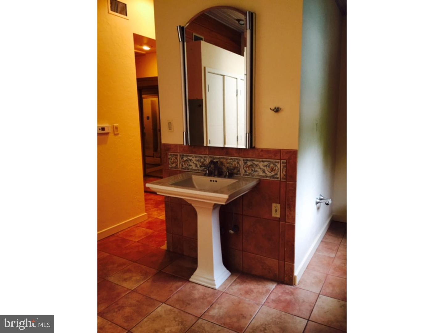 910 Summit Road Penn Valley, PA 19072 - Photo 18 of 24 Master Bathroom