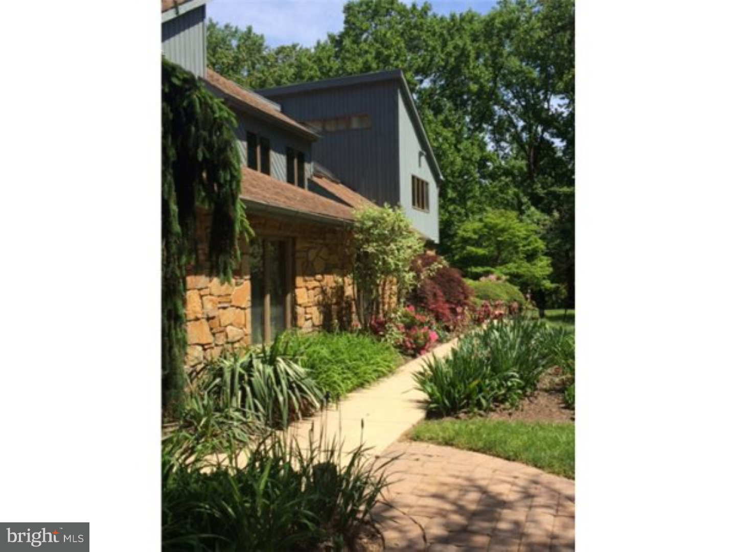 910 Summit Road Penn Valley, PA 19072 - Photo 7 of 24 Exterior Front