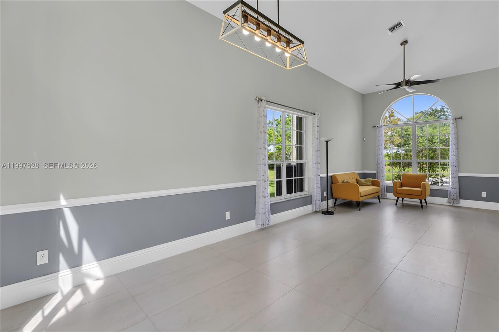 10974 North Danbury Way Boca Raton, FL 33498 - Photo 2 of 26