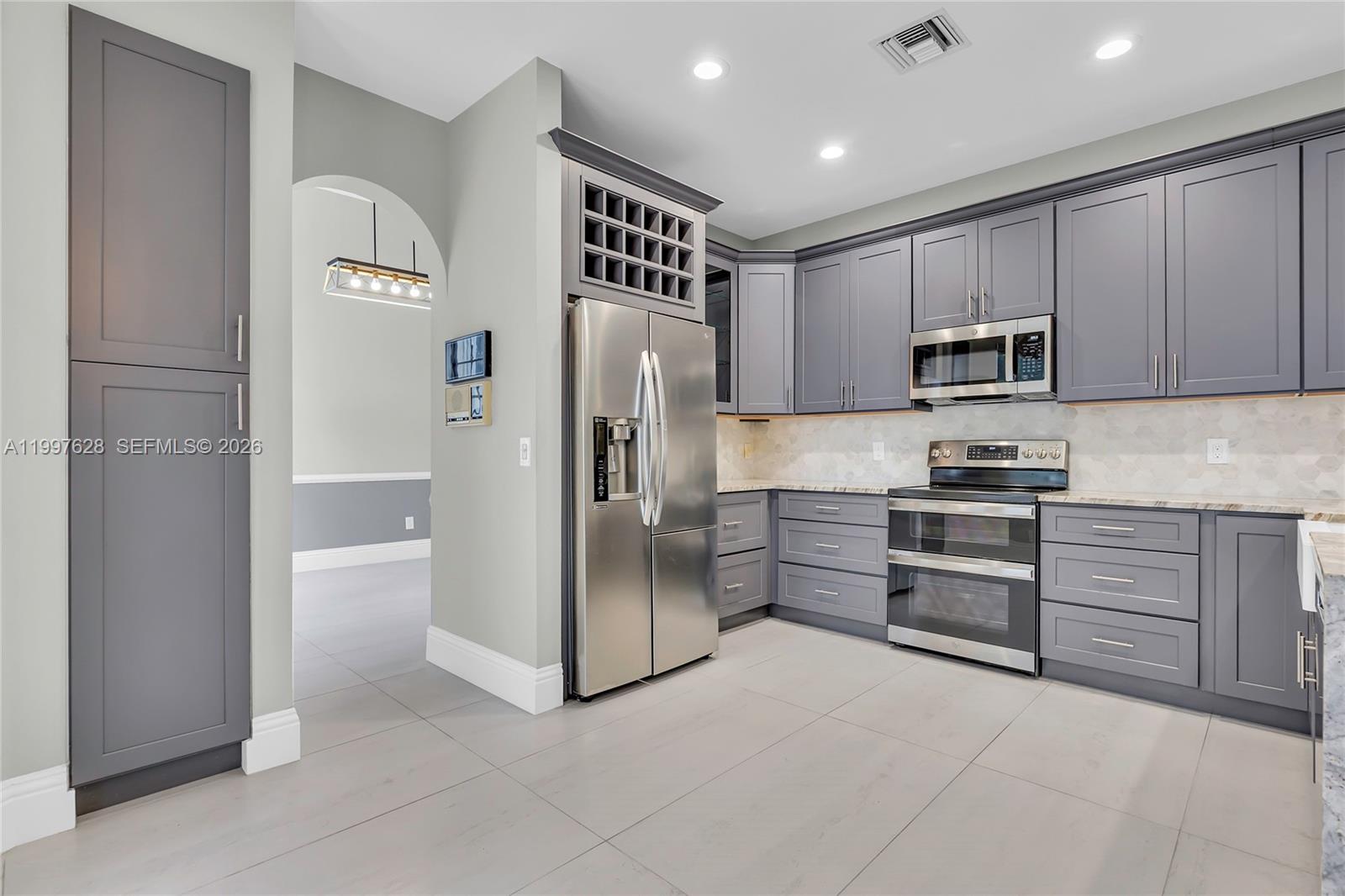 10974 North Danbury Way Boca Raton, FL 33498 - Photo 6 of 26