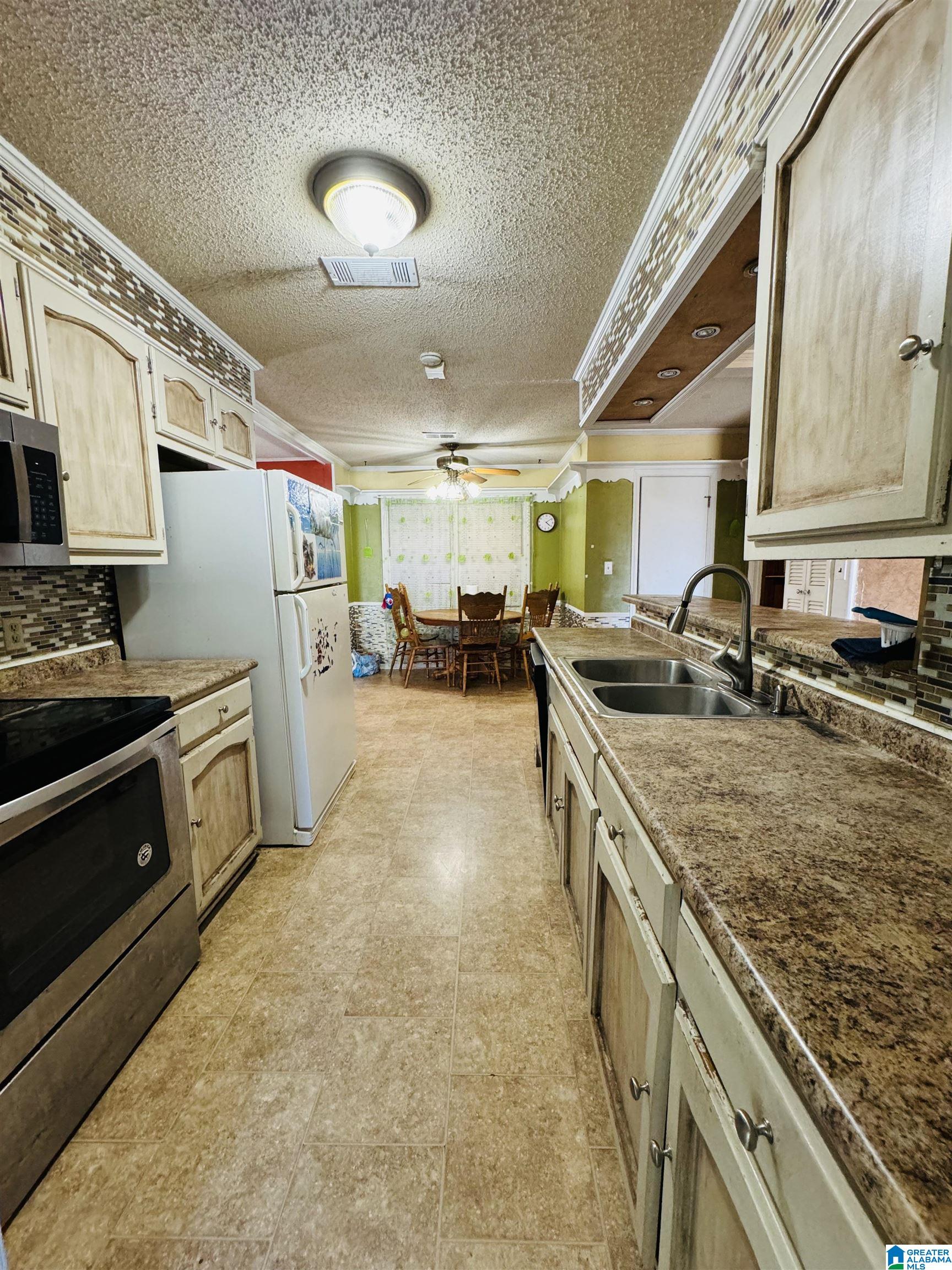 2353 3rd Way Northwest Fayette, AL 35555 - Photo 6 of 17