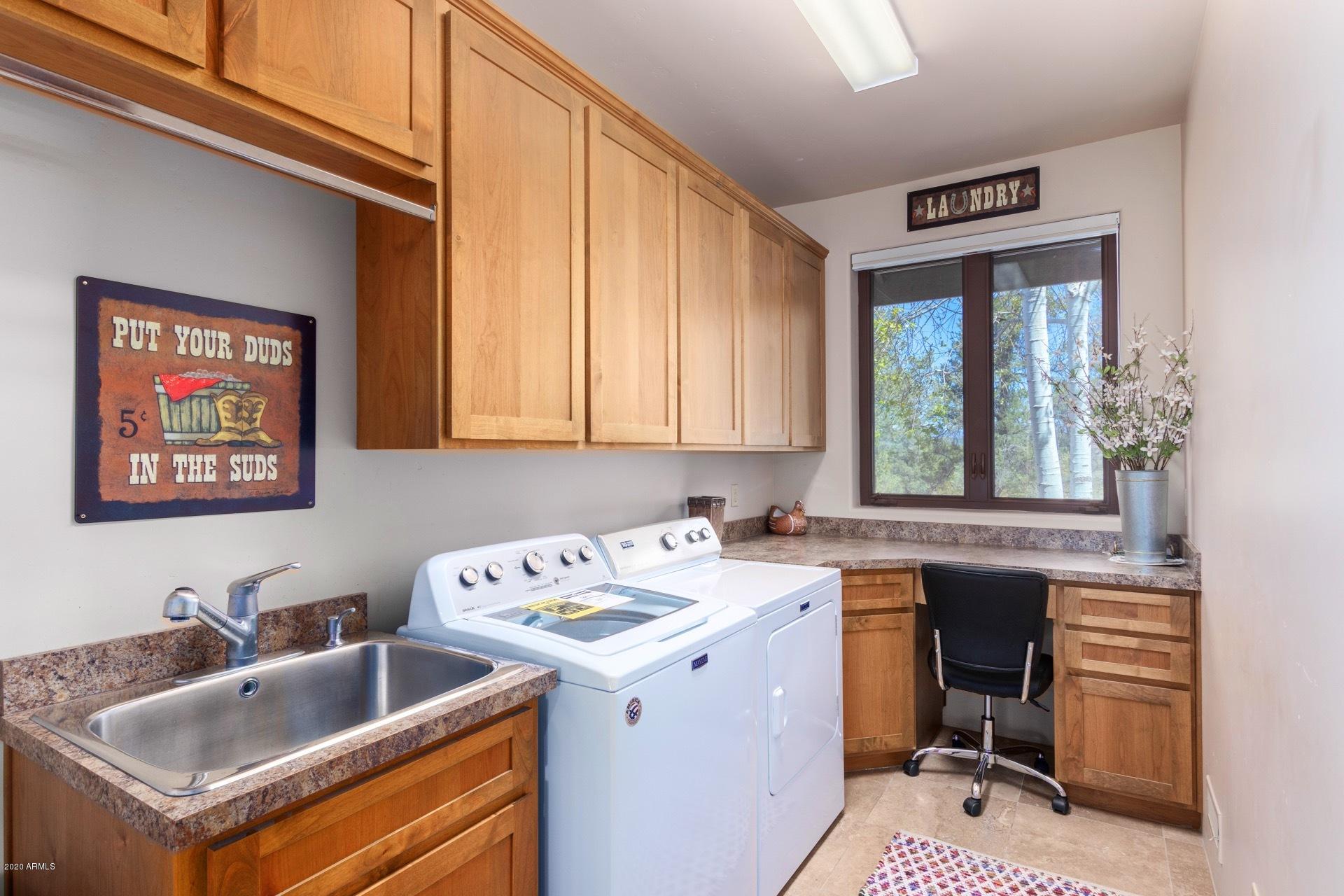 2501 East Rim Club Drive Payson, AZ 85541 - Photo 18 of 56 Laundry room