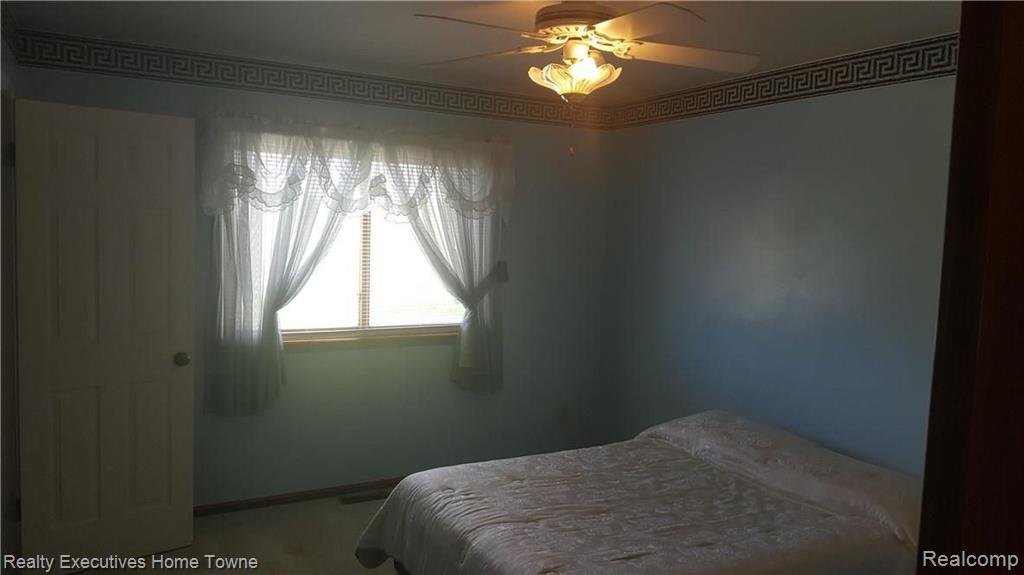 6045 Norman Road Jeddo, MI 48032 - Photo 12 of 18