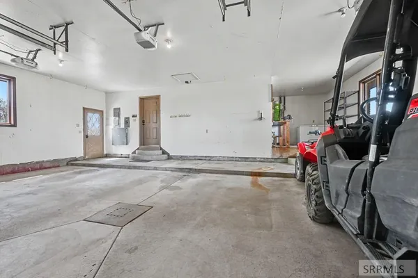 $1,100,000 | 435 North 1500 East, St. Anthony, ID 83445