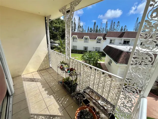 $1,850 | 700 Southeast 2nd Avenue, Unit 416, Deerfield Beach, FL 33441