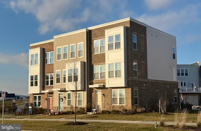 $3,350 | 14305 Dowitcher Way, Boyds, MD 20841