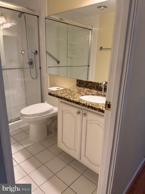 205 Yoakum Parkway, Unit 626 Alexandria, VA 22304 - Photo 41 of 83 Second Bath