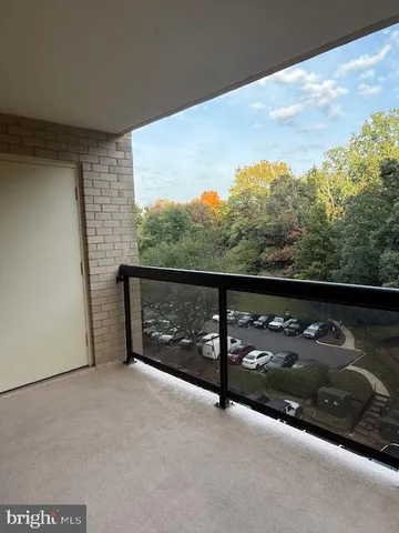 $399,000 | 205 Yoakum Parkway, Unit 626, Alexandria, VA 22304
