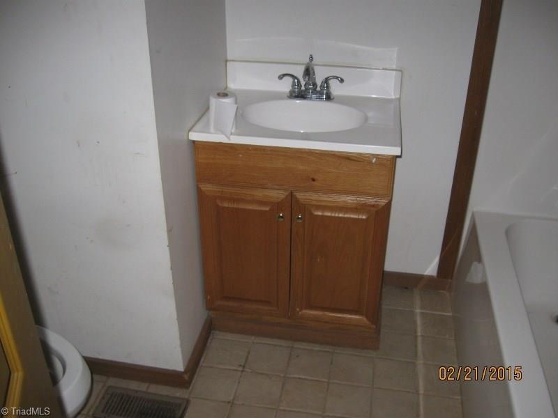 5882 Stanley Huff Road Summerfield, NC 27358 - Photo 17 of 28 Gallery Image 17