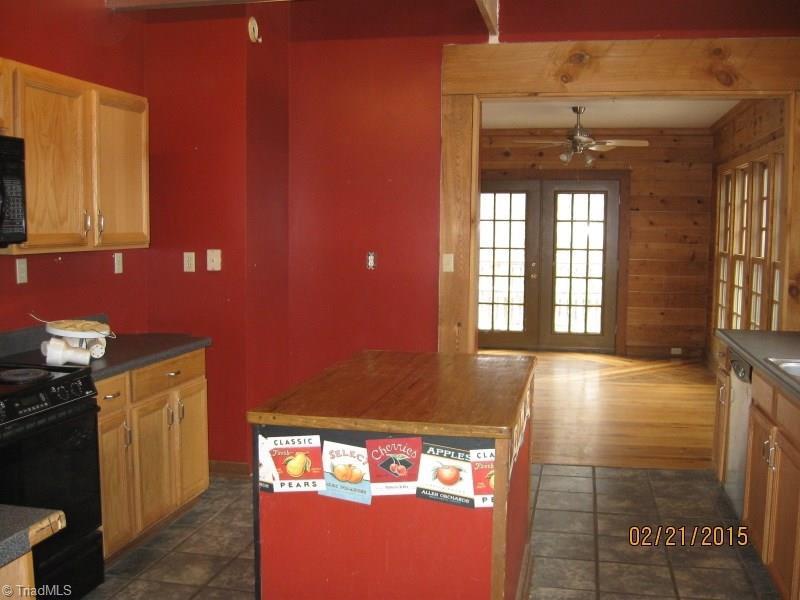 5882 Stanley Huff Road Summerfield, NC 27358 - Photo 9 of 28 Gallery Image 9