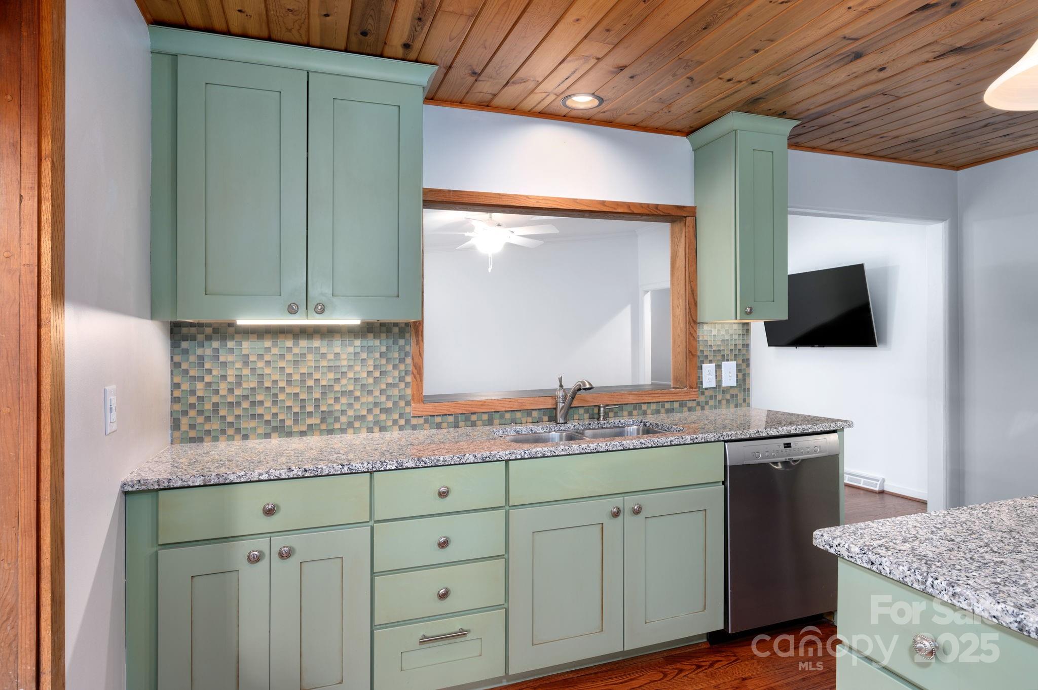 48 Stratford Road Asheville, NC 28804 - Photo 11 of 35 Gallery Image 11