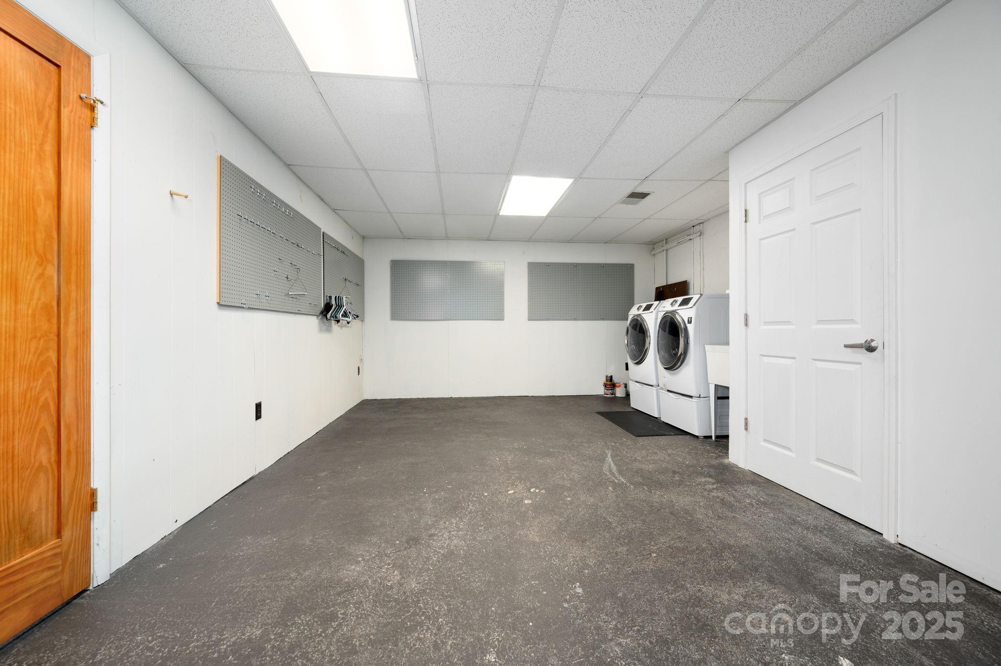 48 Stratford Road Asheville, NC 28804 - Photo 31 of 35 Gallery Image 31
