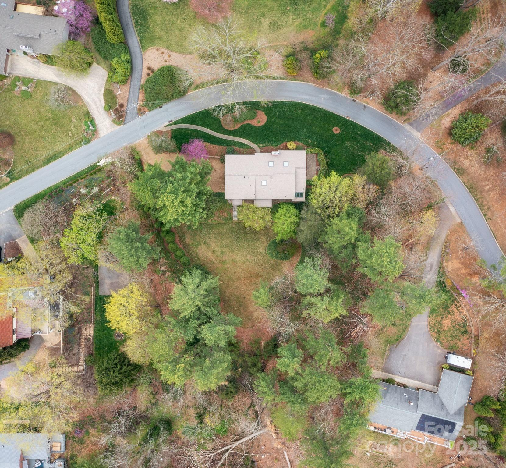 48 Stratford Road Asheville, NC 28804 - Photo 5 of 35 Gallery Image 5
