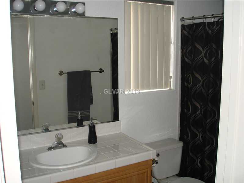 803 Rio Poco Court Henderson, NV 89015 - Photo 7 of 9 Guest Bathroom.