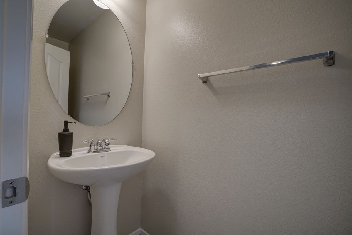 1386 Dandelion Way San Marcos, CA 92078 - Photo 15 of 25