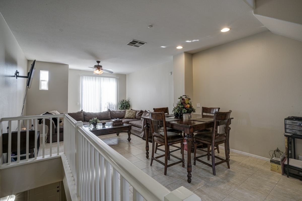 1386 Dandelion Way San Marcos, CA 92078 - Photo 8 of 25